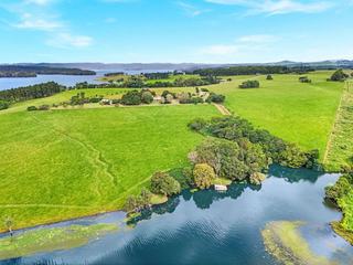 Rare Atherton Tablelands Cattle Property With Elevated Lake Views