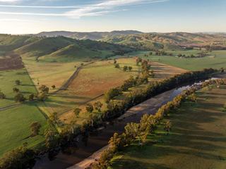 Prime Murrumbidgee River Frontage Property For Sale